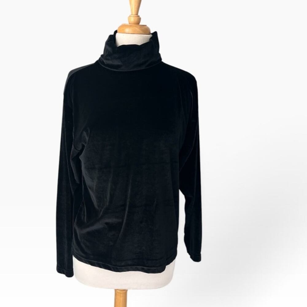 VTG Black Velvet Long Sleeve Turtleneck Whimsigoth Vampy Dark Fairy Goth Medium